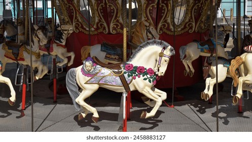 comm直播新浪潮：实时互动如何重塑社交与商业未来